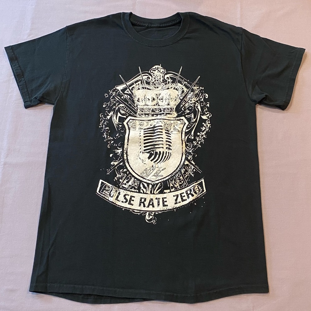 Pulse Rate Zero Graphic Band Tee